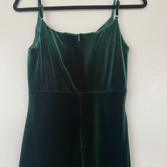 Revelry Skye Velvet Dress - Emerald Green Size 4 - Picture 7 of 11